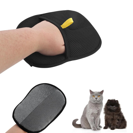 Black massage slide sandal held by a hand, with two cats on a white background.